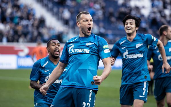Газизов поздравил «Зенит» с четвертым чемпионством подряд в РПЛ 
